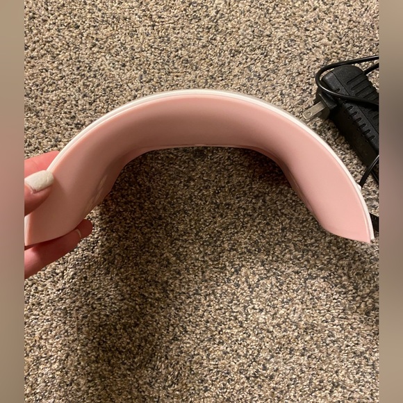 Gellen UV•LED Nail Lamp - Picture 2 of 8